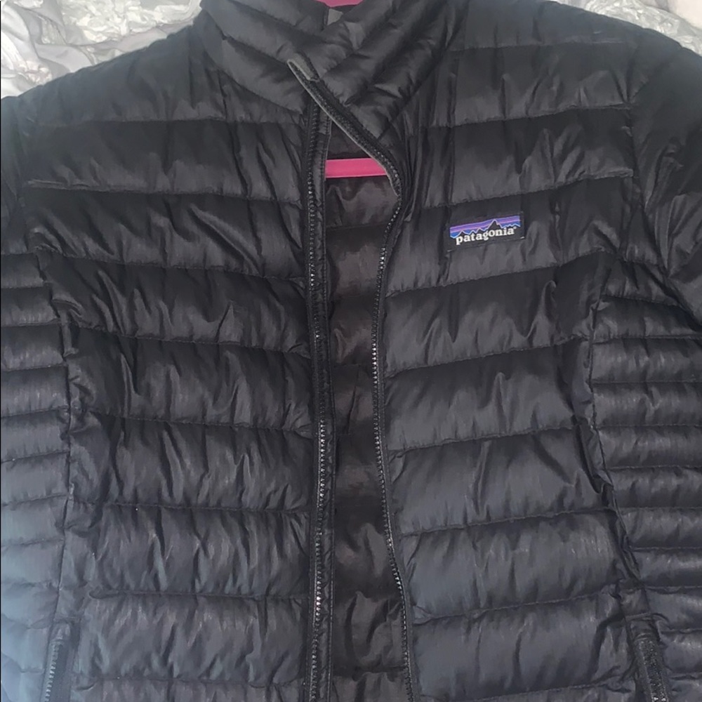 Patgonia Women’s Down Sweater Jacket